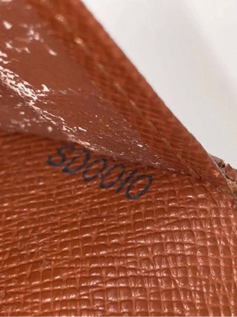 Auth Monogram Porte Trésor International Wallet